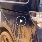 AKU ručni perač pod visokim tlakom + rezervna baterija – video