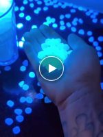 Čarobni svjetleći ukrasni kamenčići (100 komada) – video