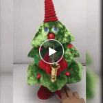 Plesni božićni bor – video