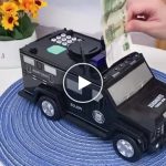 Zabavna elektronička svinjska štedna kasica u obliku policijskog automobila – video